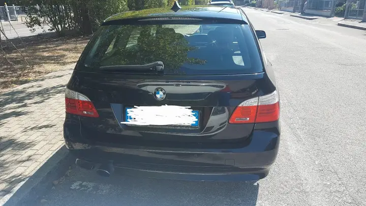 BMW 520D 2007 photo 2