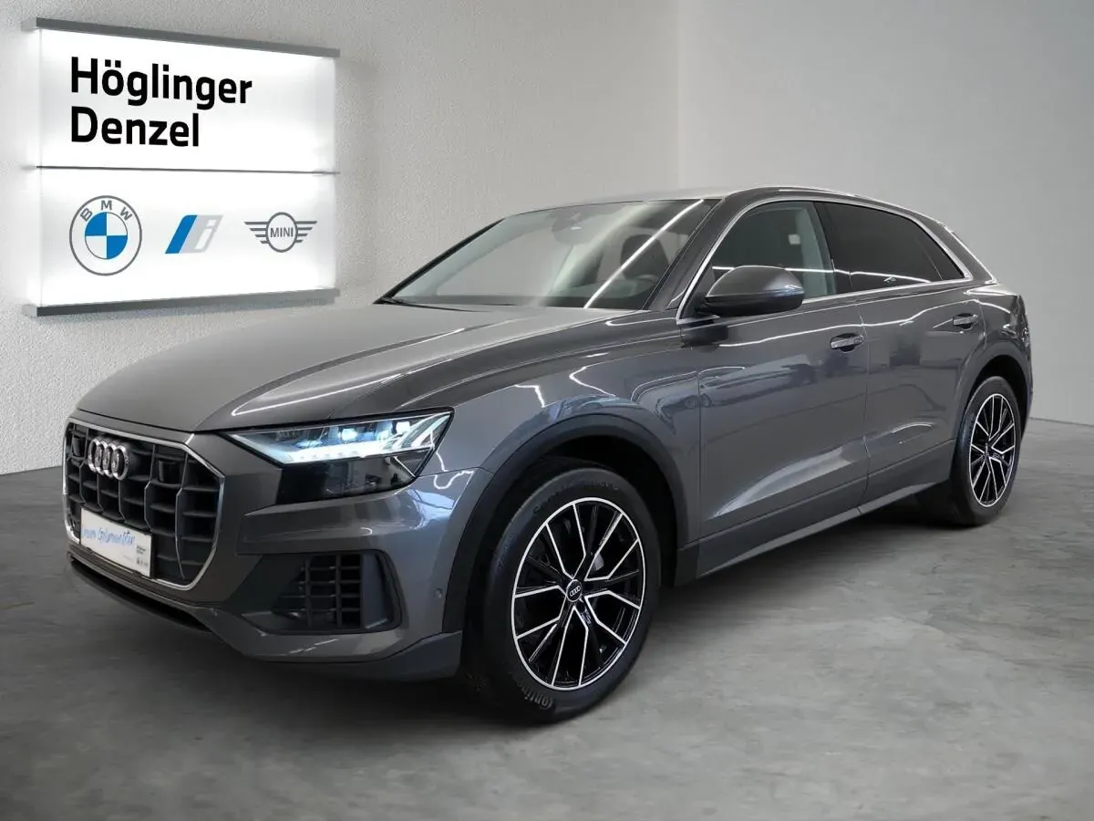 Audi Q8 2020 photo 2