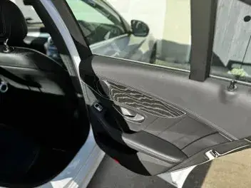 Mercedes-Benz C200 2020 photo 3