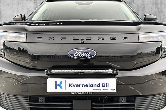 Ford Explorer 2025 photo 3