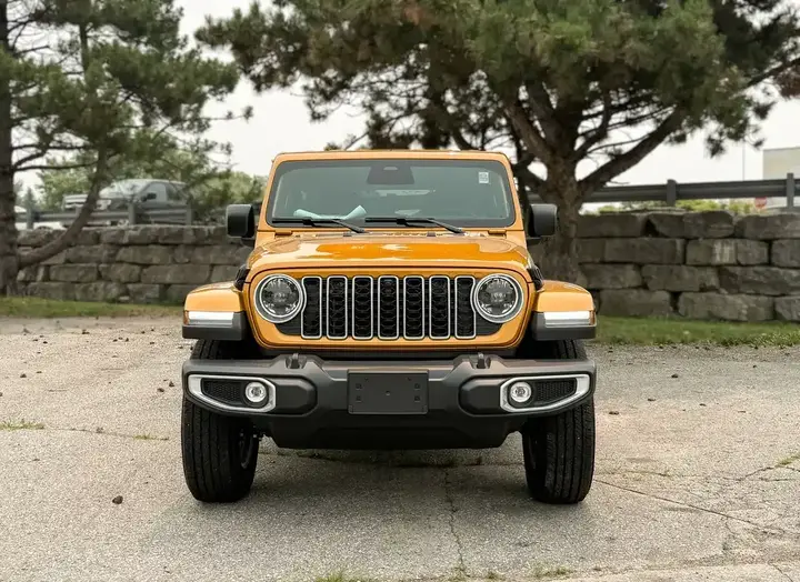 Jeep Wrangler 2026 photo 2