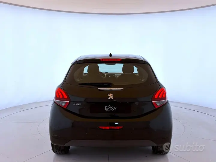 Peugeot 208 2017 photo 5