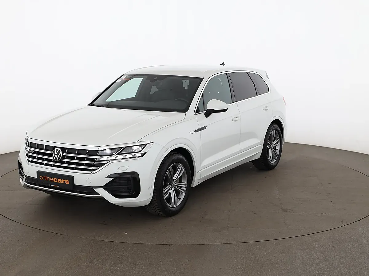 Volkswagen Touareg 2022 photo 2