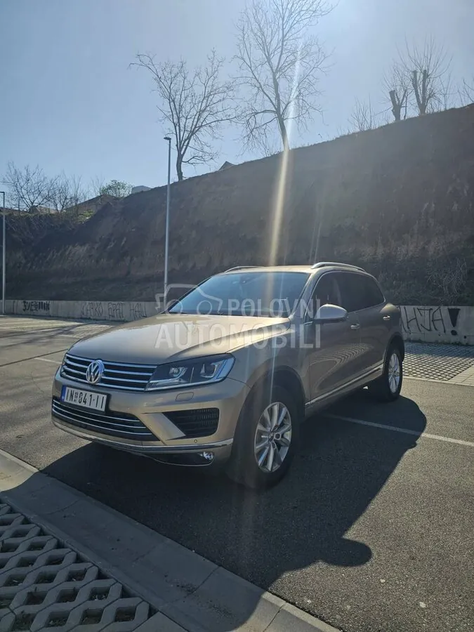Volkswagen Touareg