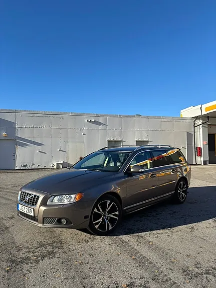 Volvo V70