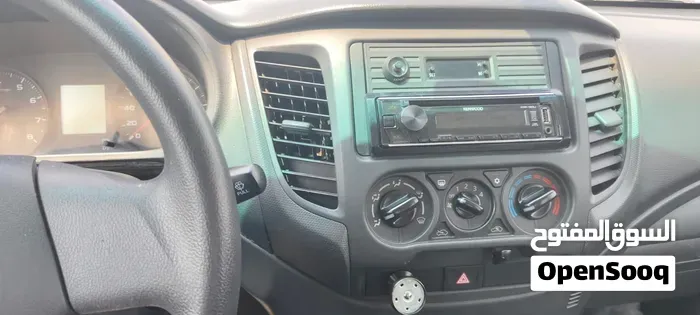 Mitsubishi L200 2019 photo 2