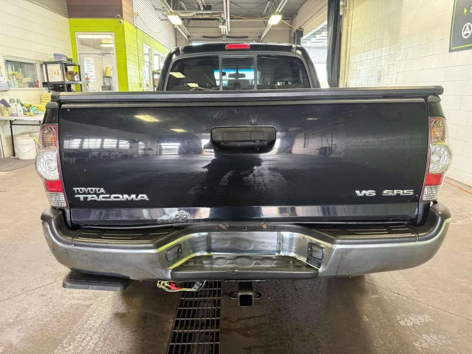 Toyota Tacoma 2011 photo 5