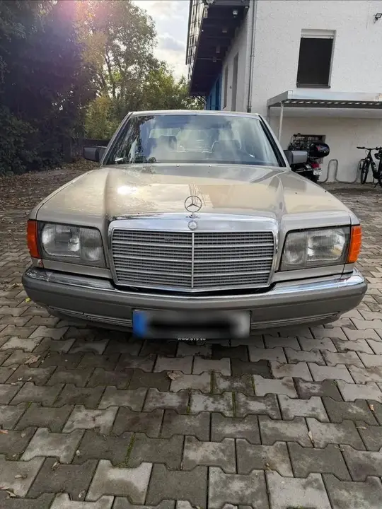 Mercedes-Benz S 300