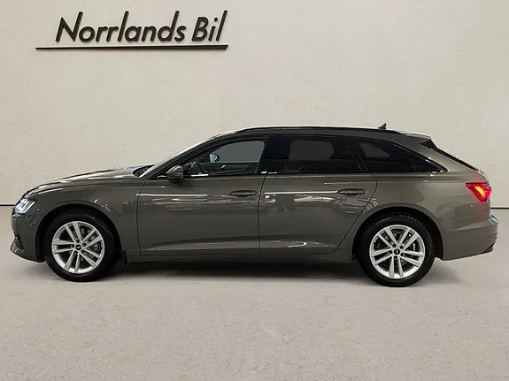 Audi A6 2022 photo 2