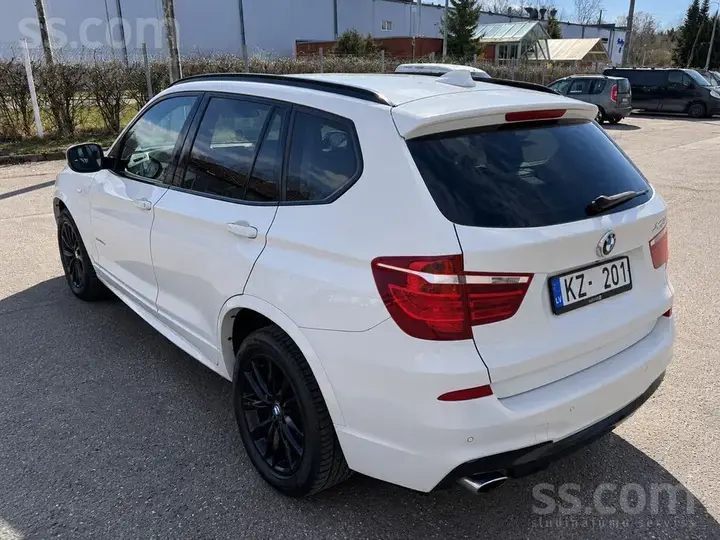 BMW X3 2011 photo 4