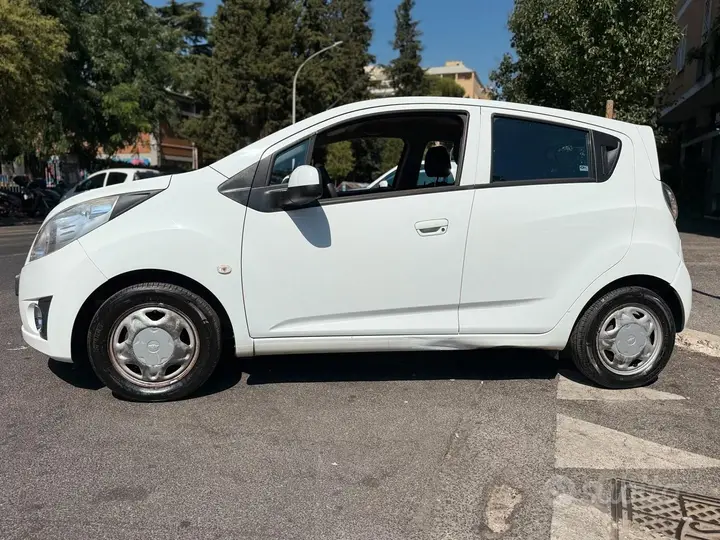 Chevrolet Spark 2012 photo 4