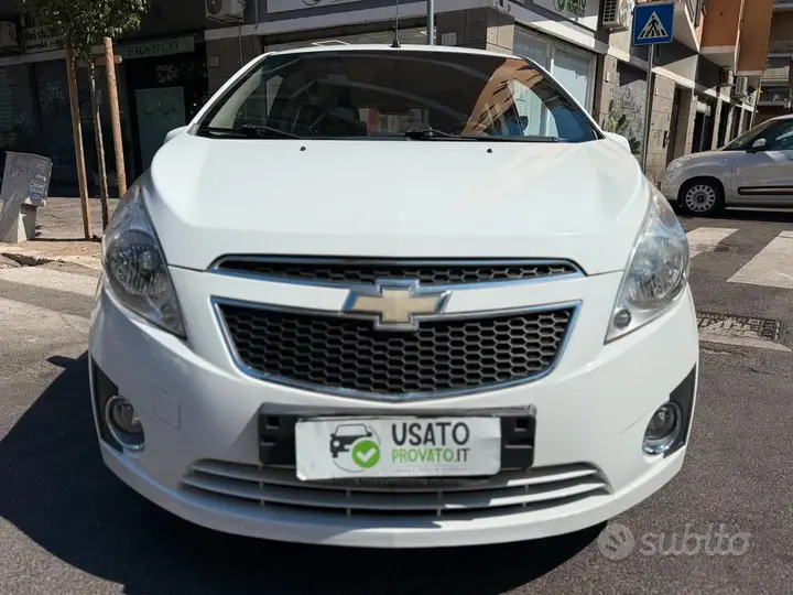 Chevrolet Spark 2012 photo 2