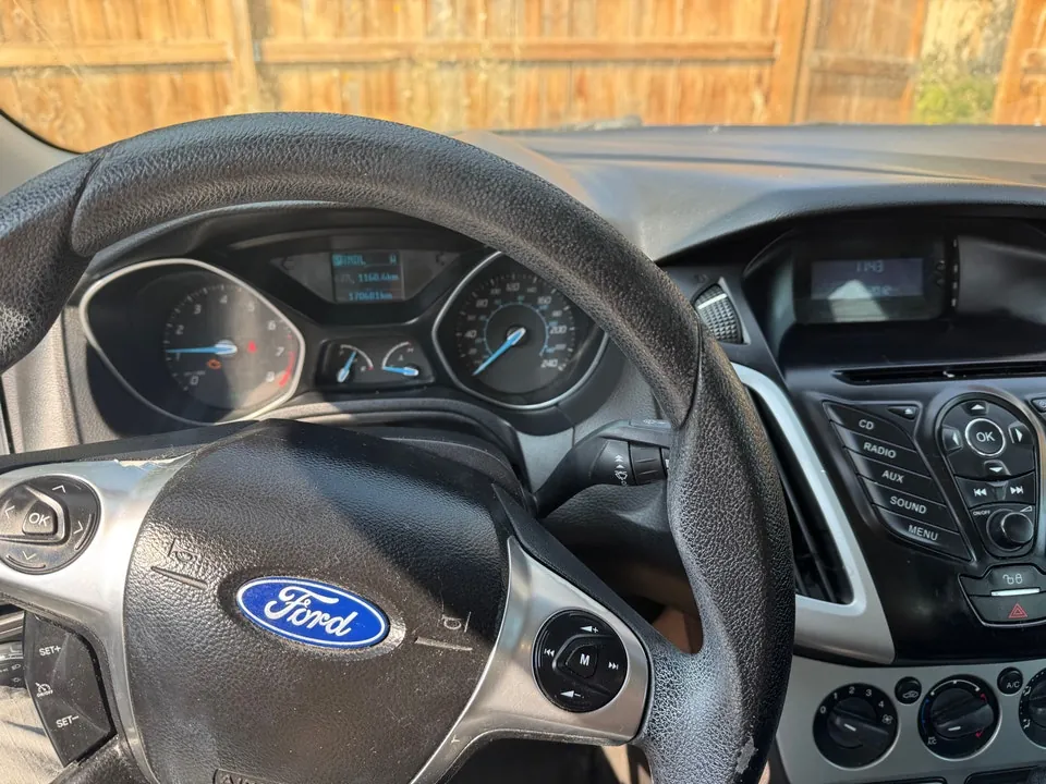 Ford Focus 2012 photo 4