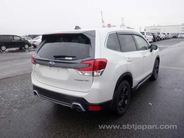 Subaru Forester 2022 photo 4