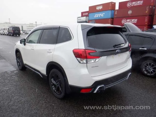 Subaru Forester 2022 photo 3