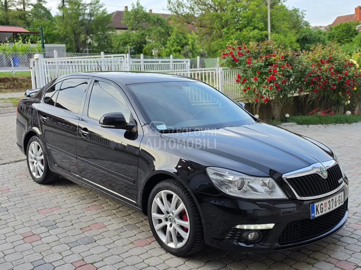 Skoda Octavia 2009 photo 4