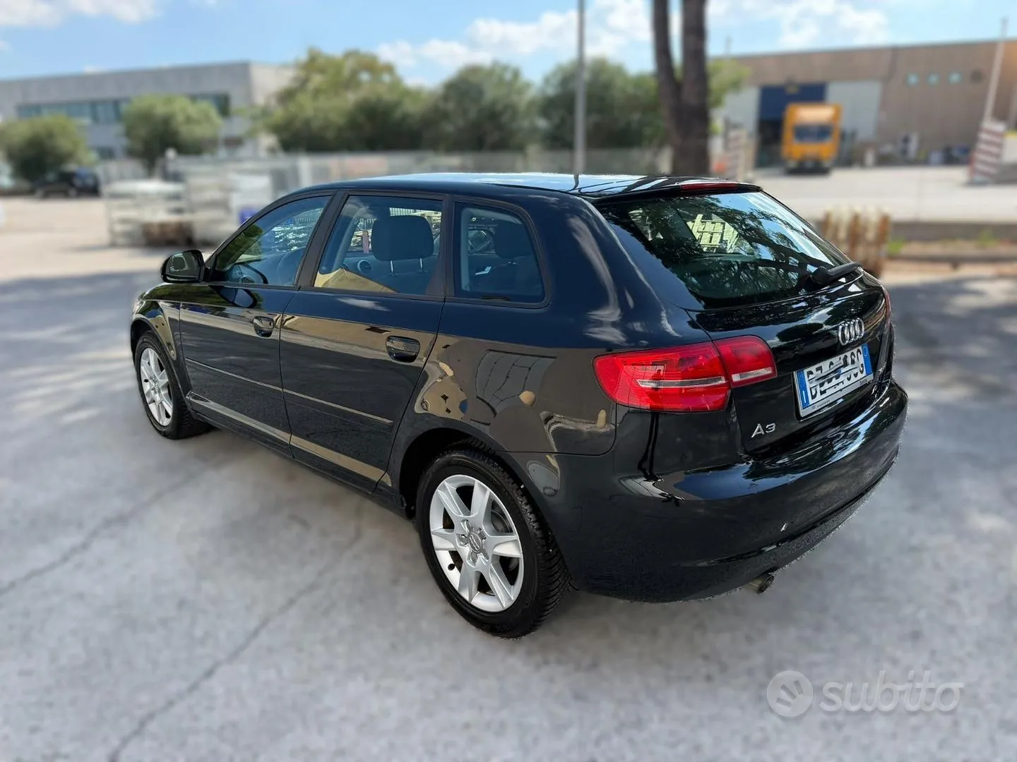 Audi A3 2011 photo 2