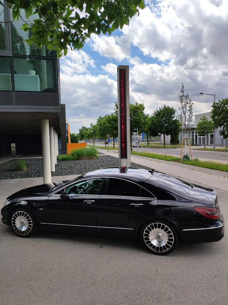 Mercedes-Benz Cls-Class 2012 photo 3