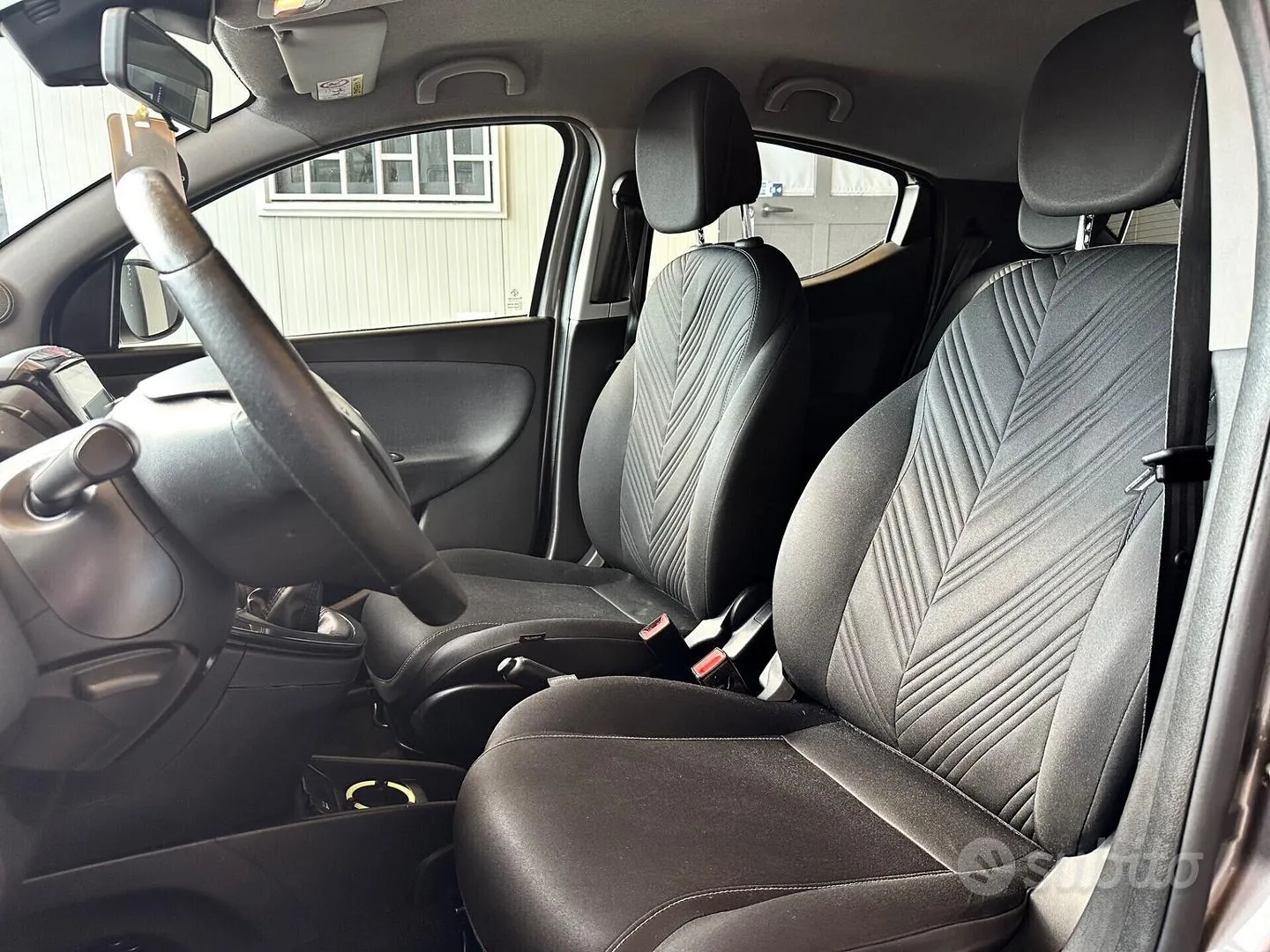 Lancia Ypsilon 2023 photo 4