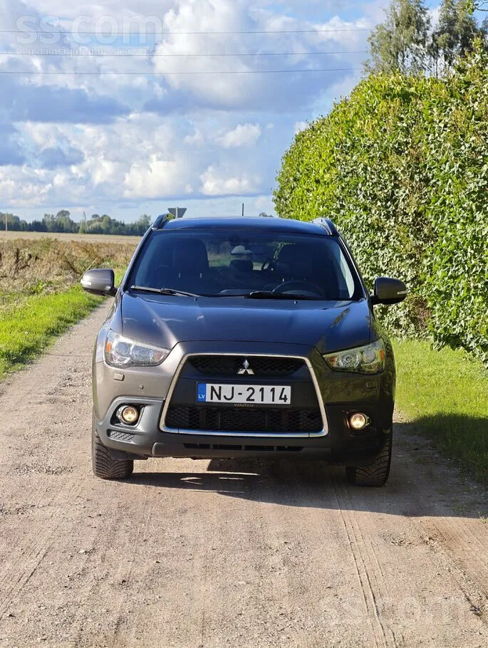 Mitsubishi Asx 2012 photo 2