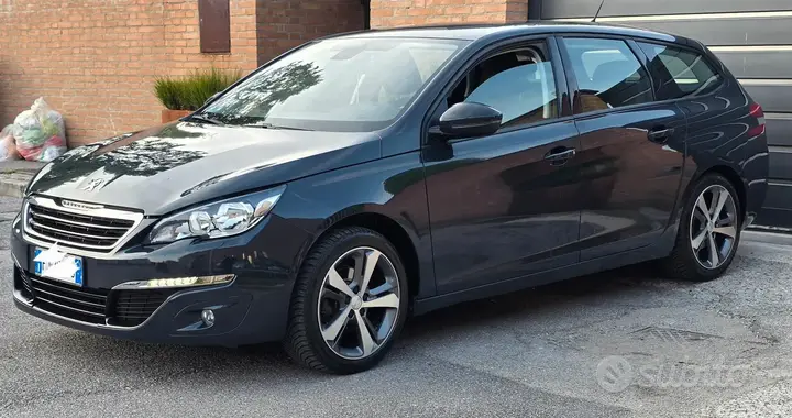 Peugeot 308 2018 photo 3