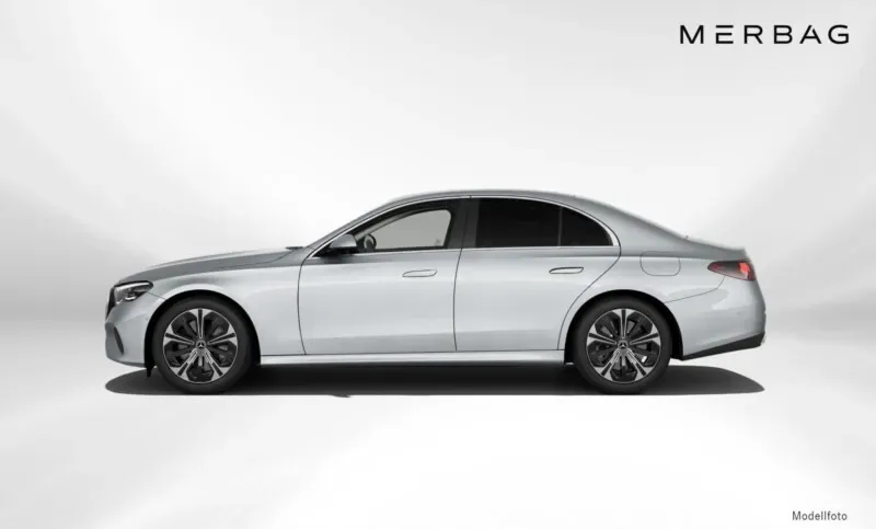 Mercedes-Benz E-Class 2025 photo 2