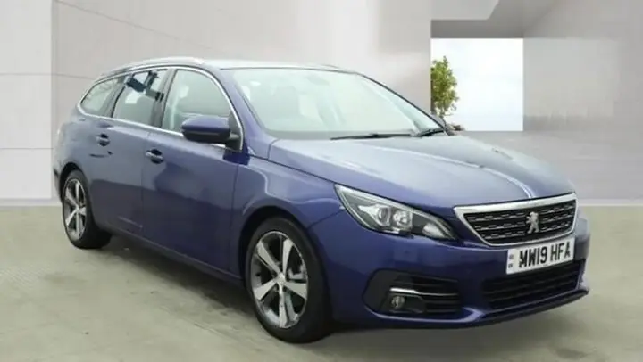 Peugeot 308 2019 photo 3