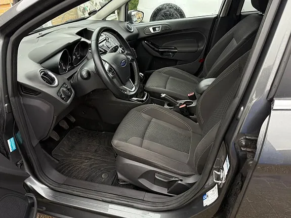 Ford Fiesta 2016 photo 4