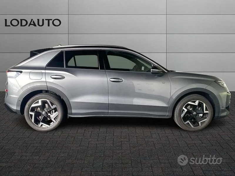 Volkswagen T-Roc 2026 photo 5
