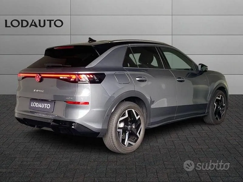 Volkswagen T-Roc 2026 photo 3