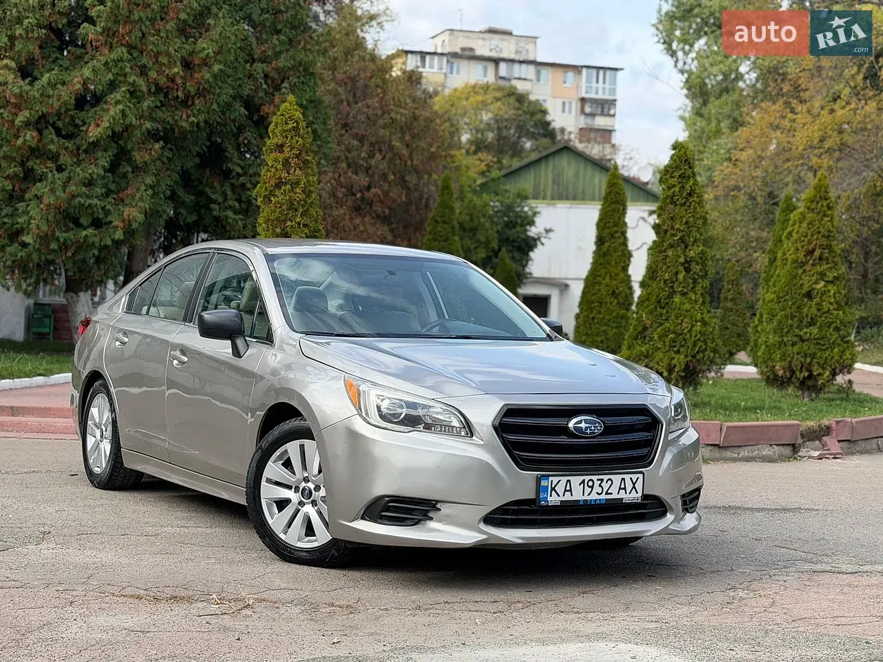 Subaru Legacy 2015 photo 2