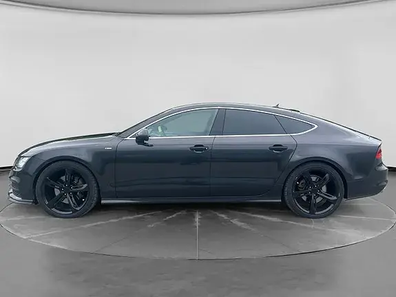 Audi A7 2011 photo 2