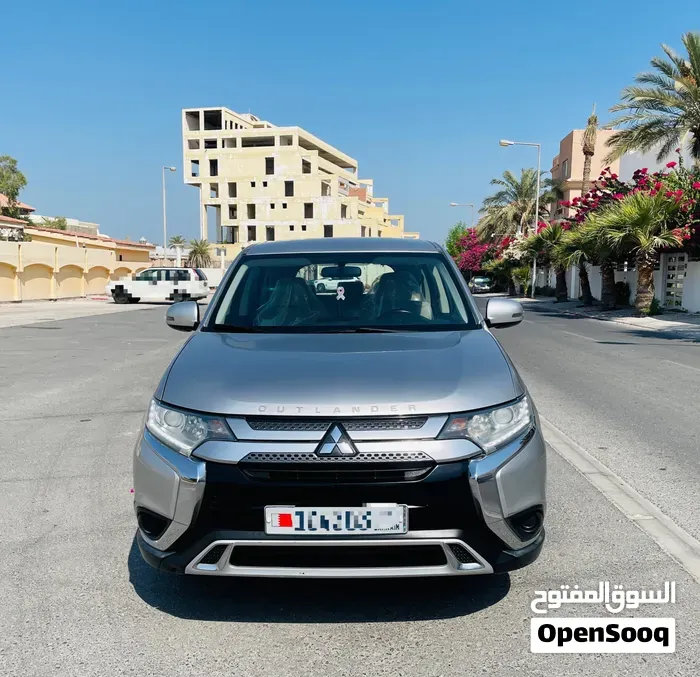Mitsubishi Outlander 2019 photo 4