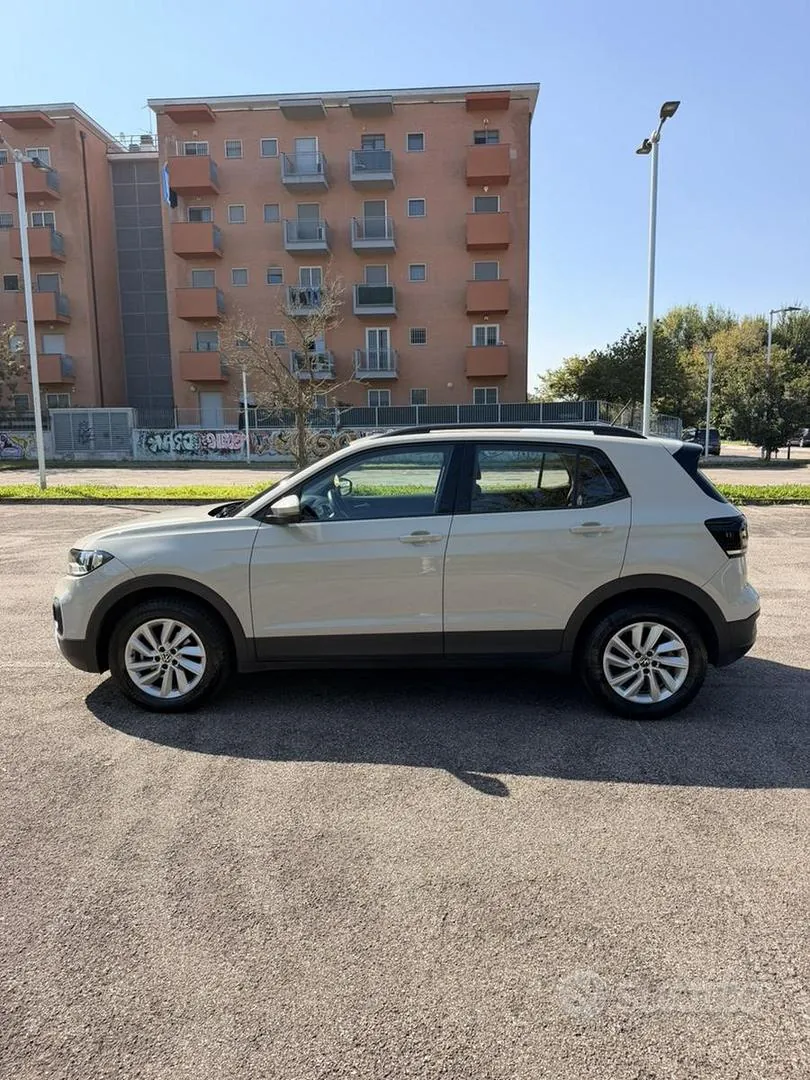 Volkswagen T-Cross 2023 photo 3