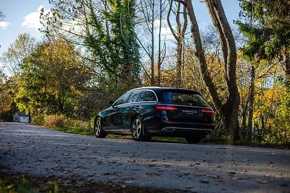 Mercedes-Benz E 220 D 2017 photo 2