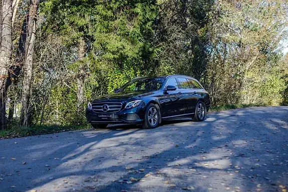 Mercedes-Benz E 220 D