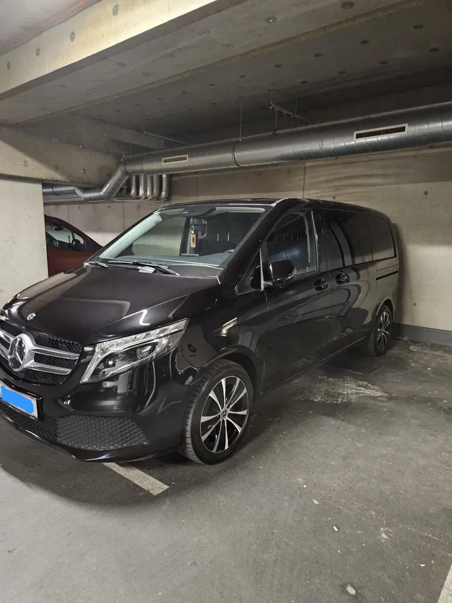 Mercedes-Benz V-Class 2021 photo 2