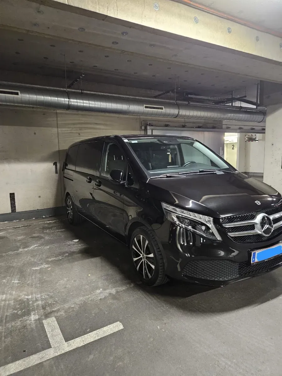 Mercedes-Benz V-Class 2021 photo 3