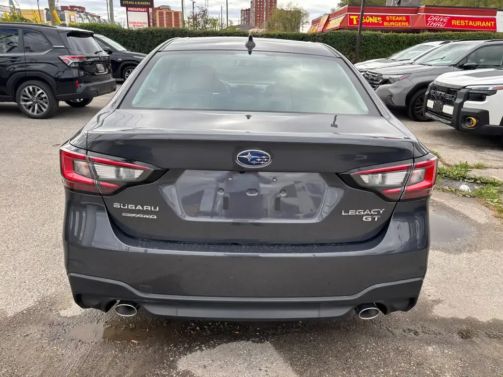 Subaru Legacy 2024 photo 4