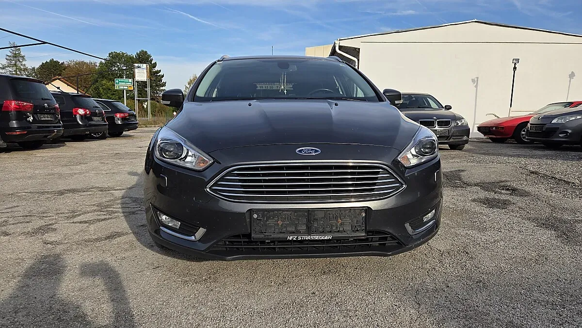 Ford Focus 2015 photo 2