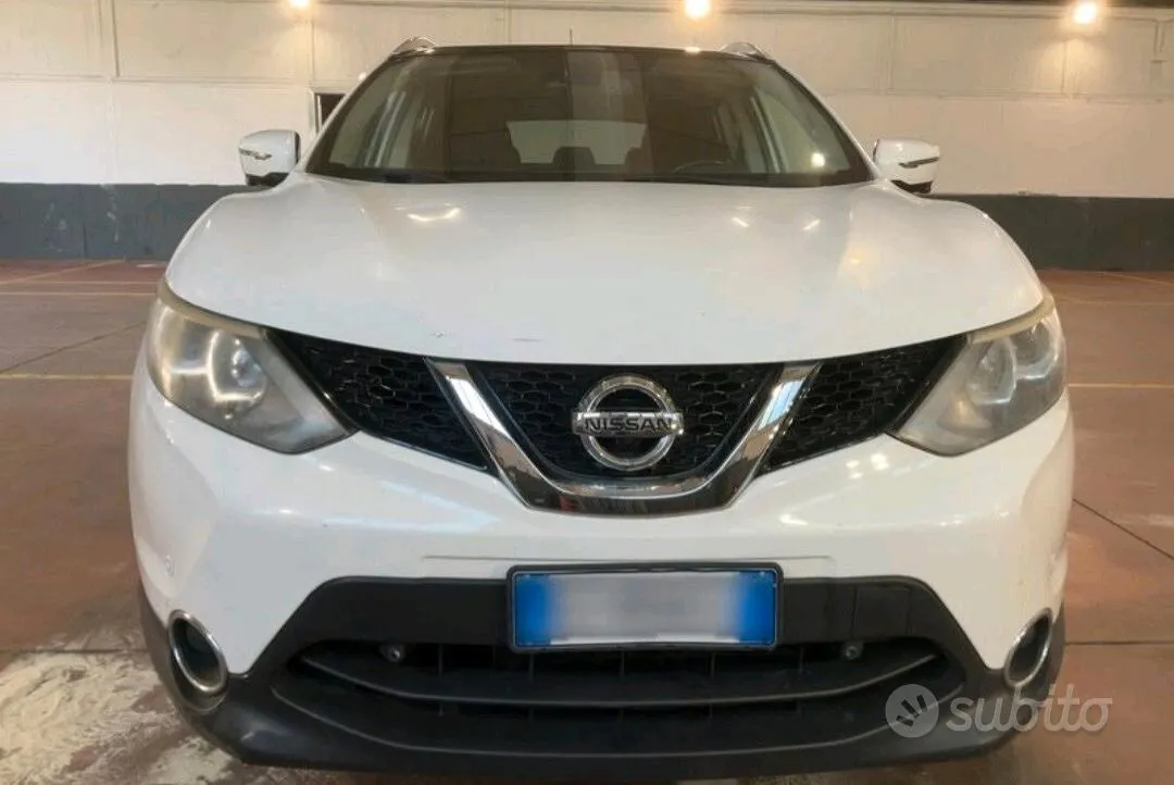 Nissan Qashqai 2015 photo 2