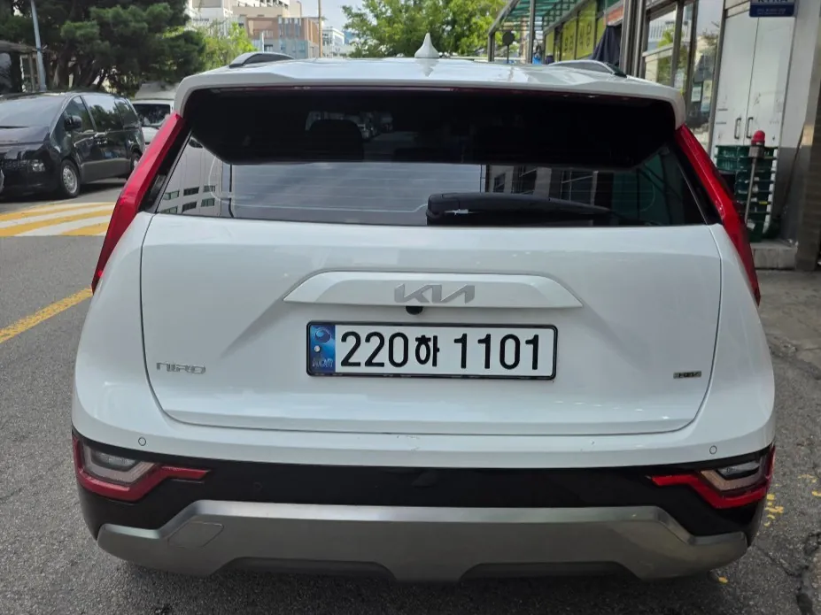 Kia Niro 2023 photo 3