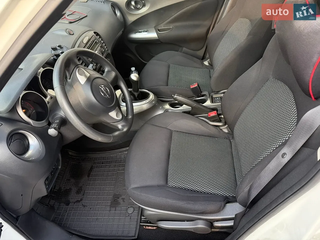 Nissan Juke 2019 photo 4