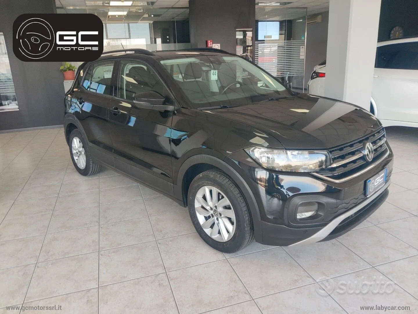 Volkswagen T-Cross 2023 photo 3