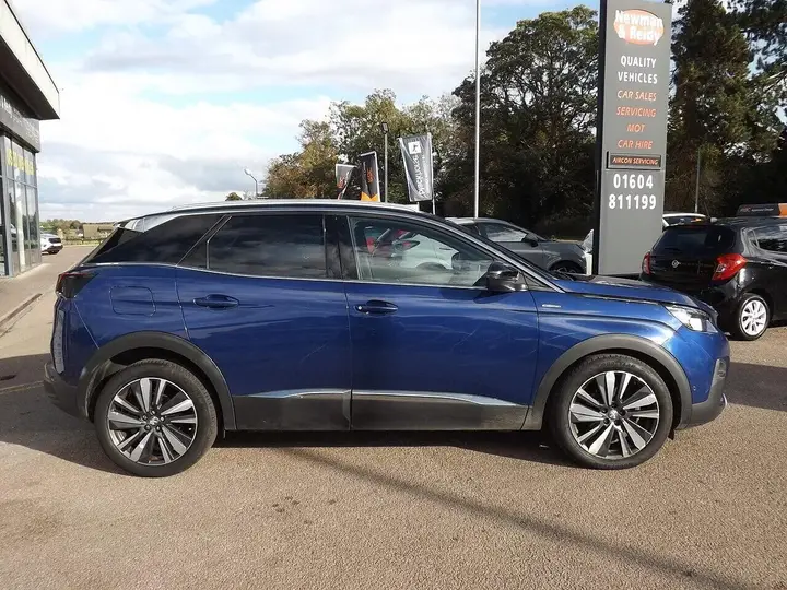 Peugeot 3008 2019 photo 5