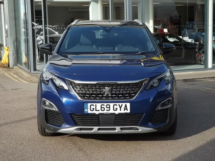 Peugeot 3008 2019 photo 2