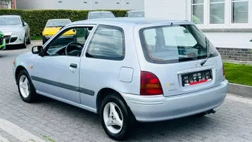 Toyota Starlet 1998 photo 3