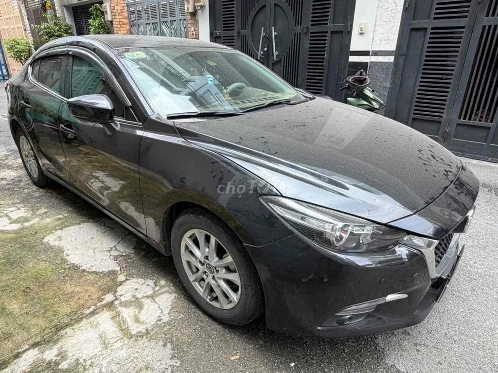Mazda 3 2019 photo 2