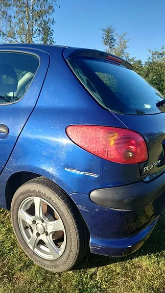 Peugeot 206 2003 photo 4
