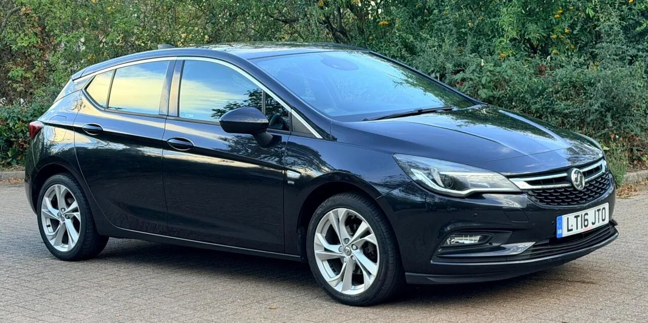 Vauxhall Astra 2016 photo 2